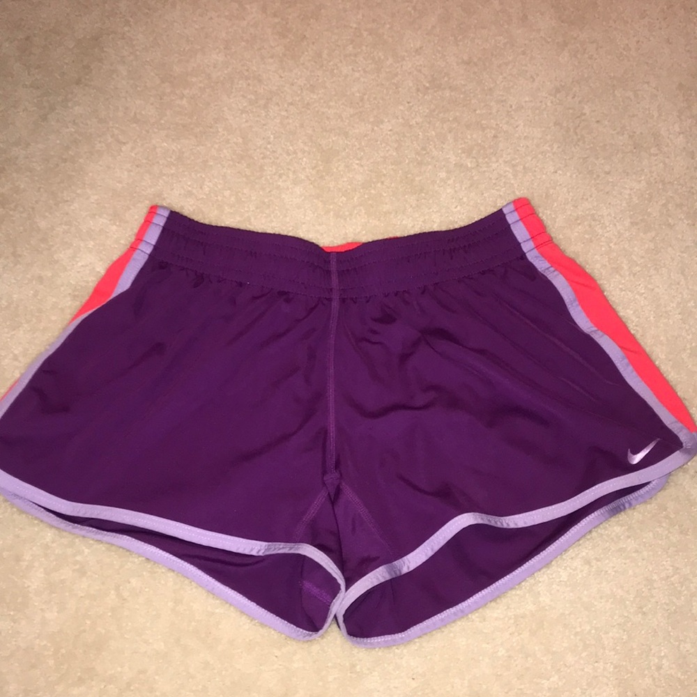 running shorts- nike
